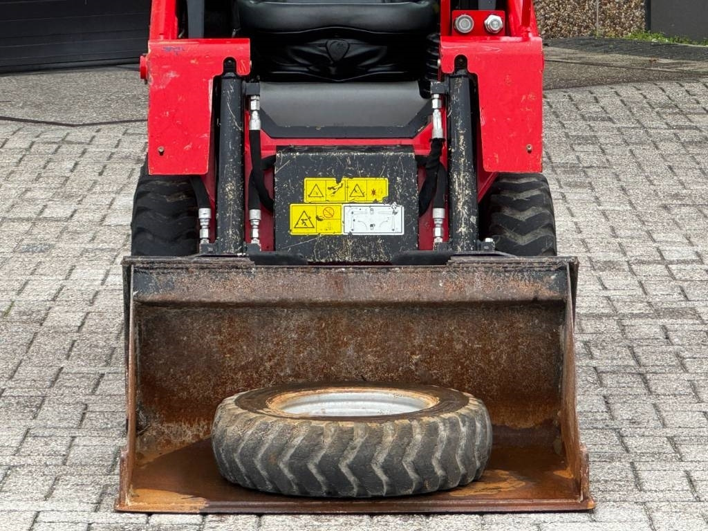 Manitou 850R, 2021, 365 hours! - Mini ekskavatorius: foto 5 Manitou 850R, 2021, 365 hours! - Mini ekskavatorius: foto 5