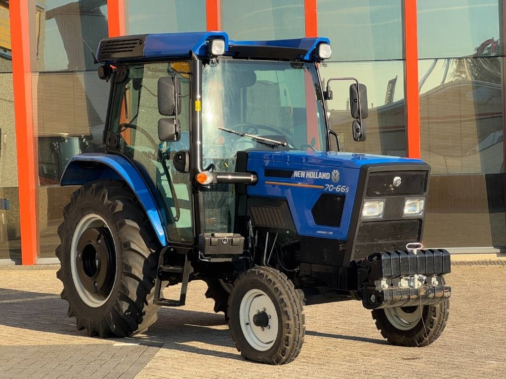 New Holland 70-66S - Fiat model - NEW - EXPORT! - Traktorius: foto 5 New Holland 70-66S - Fiat model - NEW - EXPORT! - Traktorius: foto 5