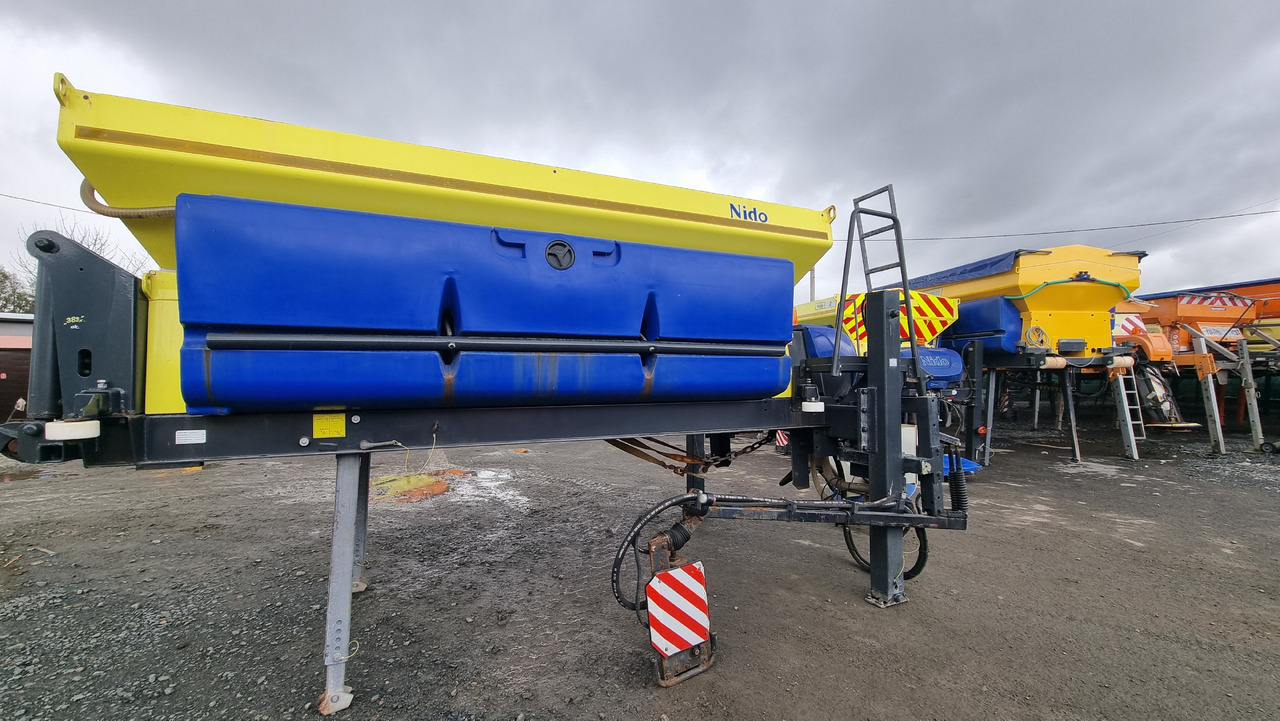 SCHMIDT Stratos Nido B50-36 - Smėlio/ Druskos barstytuvas - Smėlio/ Druskos barstytuvas: foto 5 SCHMIDT Stratos Nido B50-36 - Smėlio/ Druskos barstytuvas - Smėlio/ Druskos barstytuvas: foto 5