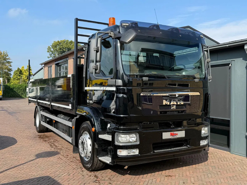 MAN TGM 18.290 Open Laadbak Kooiaap Aansluiting 11 Ton laadvermogen - Platforminis/ Bortinis sunkvežimis: foto 2 MAN TGM 18.290 Open Laadbak Kooiaap Aansluiting 11 Ton laadvermogen - Platforminis/ Bortinis sunkvežimis: foto 2
