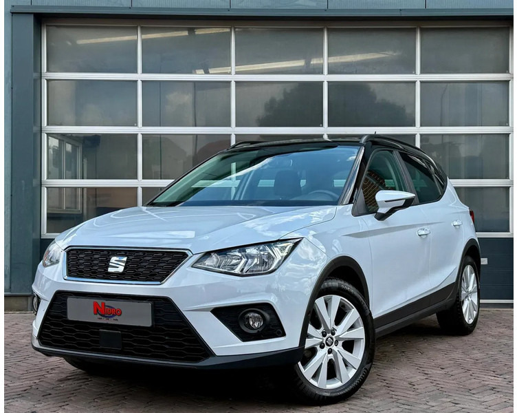 SEAT Arona 1.0 TSI Style Business Intense Carplay Dealeronderhouden Cruise Clima Navi Camera - Visureigis: foto 3 SEAT Arona 1.0 TSI Style Business Intense Carplay Dealeronderhouden Cruise Clima Navi Camera - Visureigis: foto 3