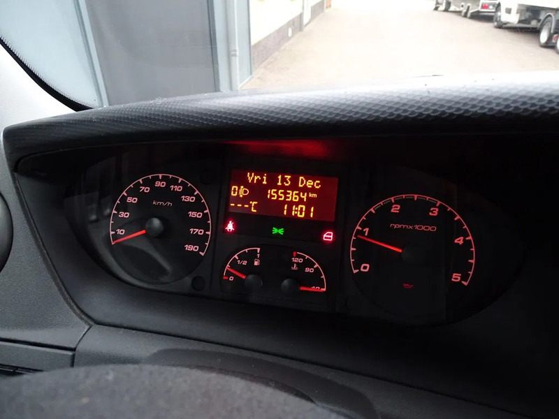 Iveco Daily 35.210 PK BE TREKKER 10.4t AIRCO CC - Vilkikas: foto 4 Iveco Daily 35.210 PK BE TREKKER 10.4t AIRCO CC - Vilkikas: foto 4