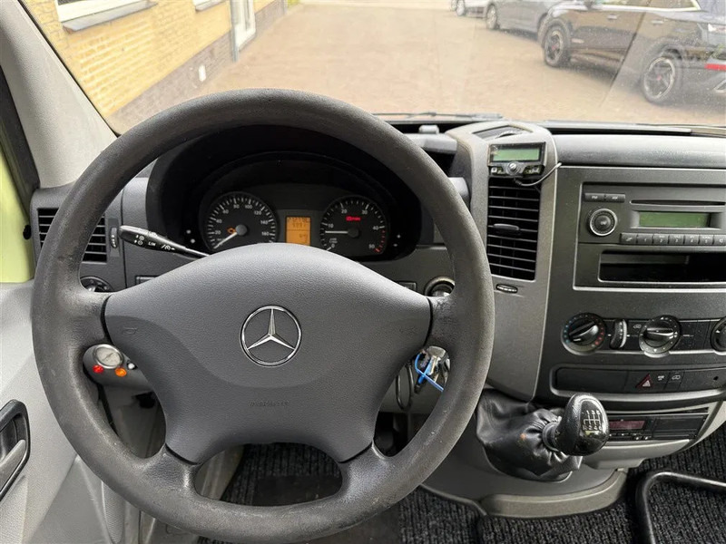 Vilkikas Mercedes-Benz Sprinter 519 BE Trekker 3250 KG laadvermogen Dhollandia Laadklep: foto 10