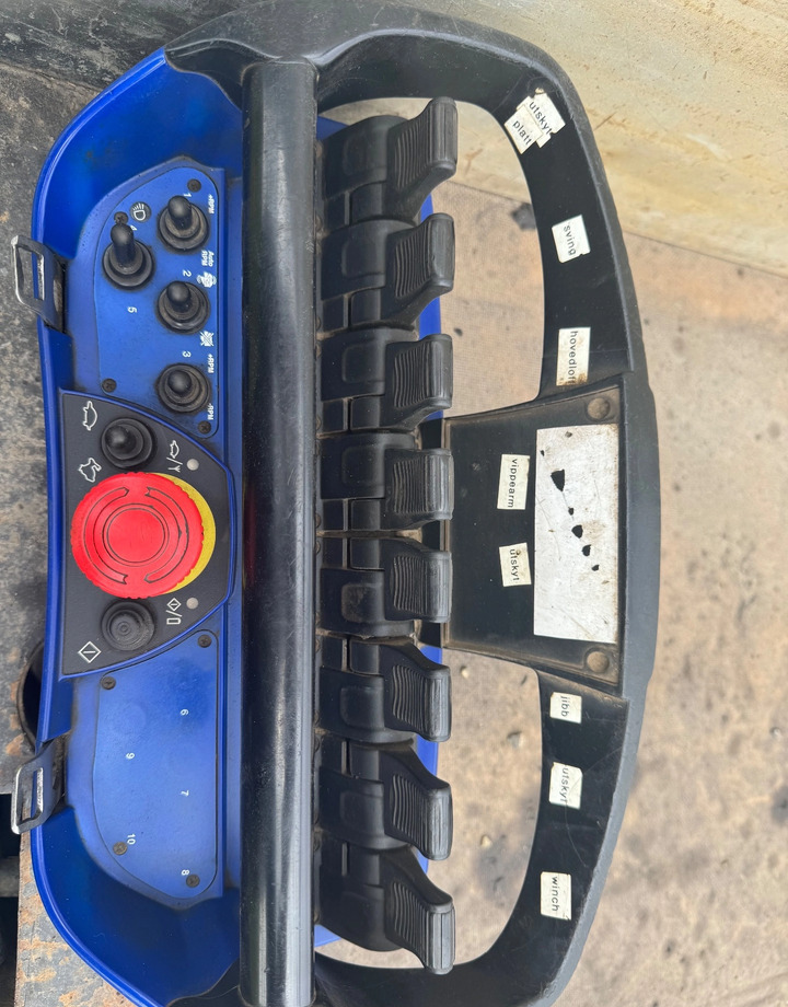 MERCEDES-BENZ ACTROS 2648 HDS 44TON /M 28 METRÓW R/C - Sunkvežimis su kranu: foto 2 MERCEDES-BENZ ACTROS 2648 HDS 44TON /M 28 METRÓW R/C - Sunkvežimis su kranu: foto 2