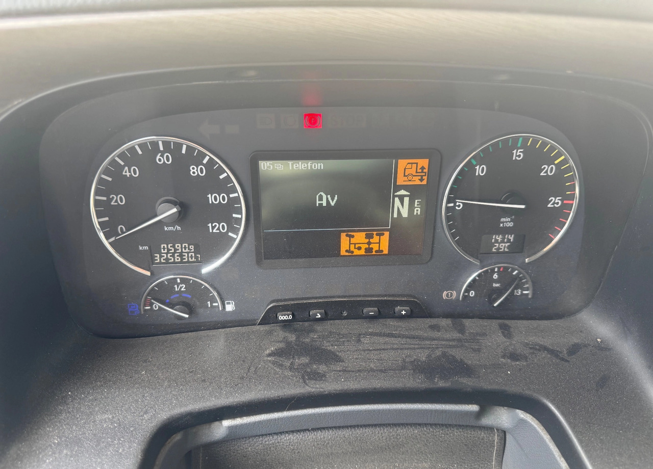 MERCEDES-BENZ ACTROS 2648 HDS 44TON /M 28 METRÓW R/C - Sunkvežimis su kranu: foto 3 MERCEDES-BENZ ACTROS 2648 HDS 44TON /M 28 METRÓW R/C - Sunkvežimis su kranu: foto 3