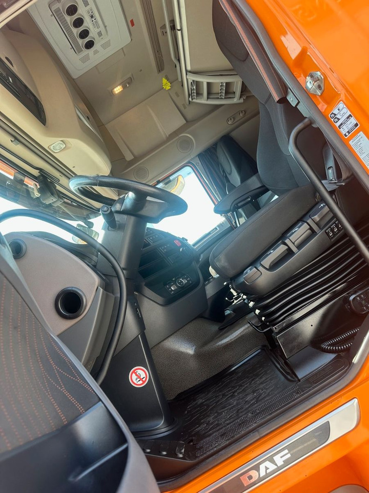 DAF XF 480 intarder standklima TOP - Vilkikas: foto 5 DAF XF 480 intarder standklima TOP - Vilkikas: foto 5