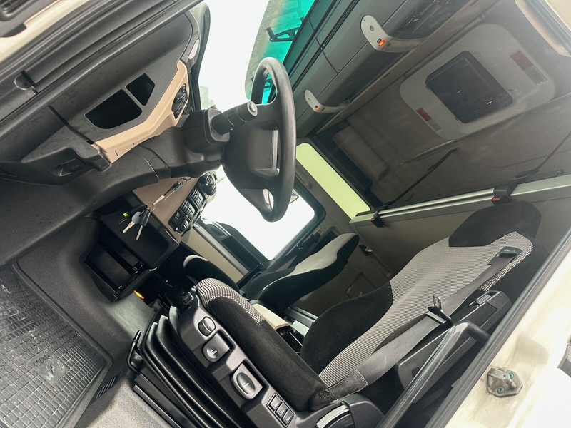 MAN TGX 18.500 - Vilkikas: foto 5 MAN TGX 18.500 - Vilkikas: foto 5