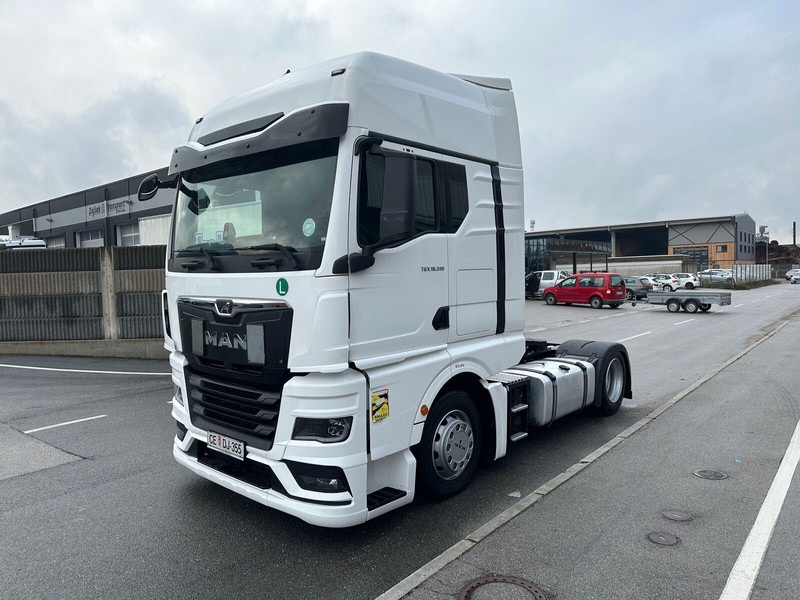 MAN TGX 18.510 4X2 LL SA Intarder Klima ACC - Vilkikas: foto 2 MAN TGX 18.510 4X2 LL SA Intarder Klima ACC - Vilkikas: foto 2