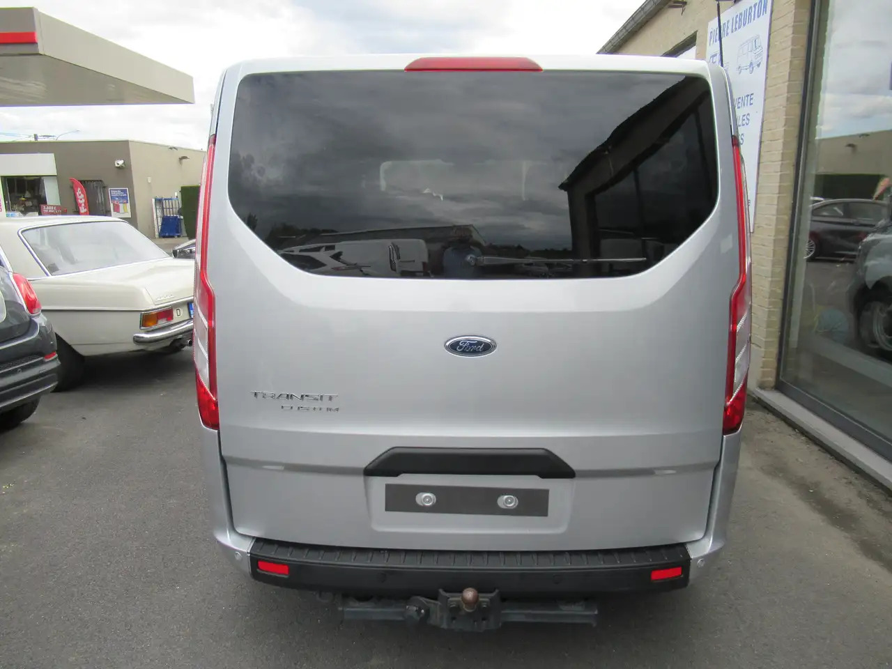 Ford Transit Custom 2.0 TDCi L2H1 Ambiente 23900€+TVA/BTW - Keleivinis furgonas: foto 4 Ford Transit Custom 2.0 TDCi L2H1 Ambiente 23900€+TVA/BTW - Keleivinis furgonas: foto 4