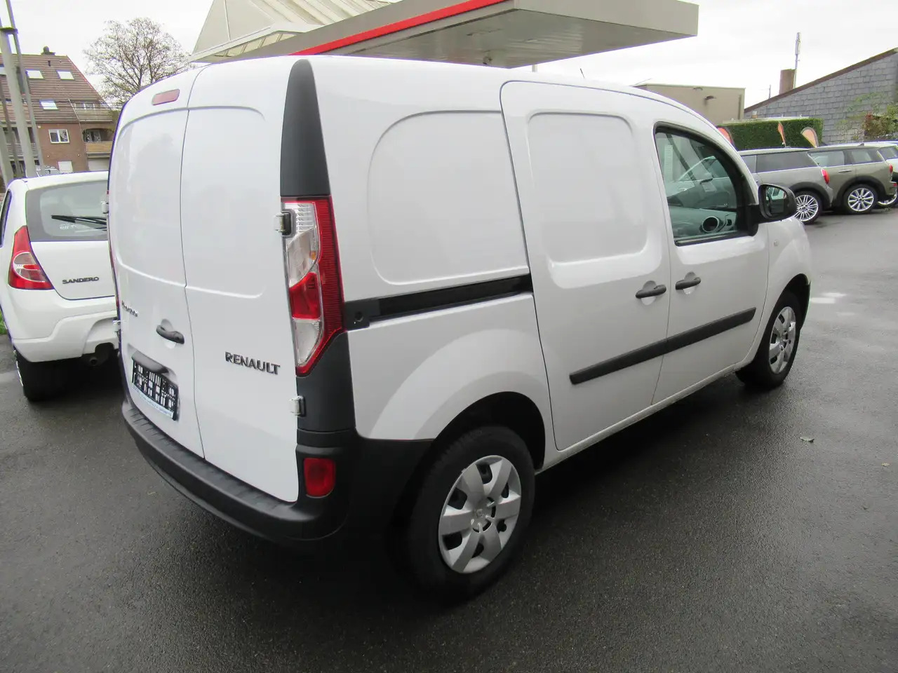 Renault Kangoo 15 DCI GRAND CONFORT CLIM 8250€+TVA/BTW - Mažas furgonas: foto 2 Renault Kangoo 15 DCI GRAND CONFORT CLIM 8250€+TVA/BTW - Mažas furgonas: foto 2