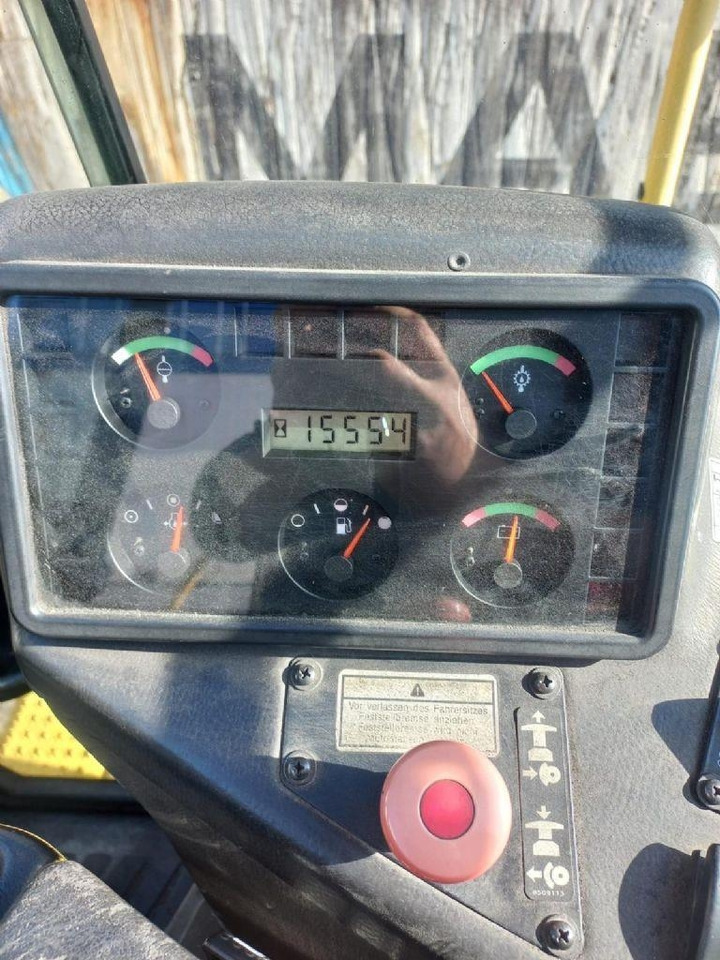 Hyster H22.00XM-12EC - Konteinerių krautuvas: foto 5 Hyster H22.00XM-12EC - Konteinerių krautuvas: foto 5