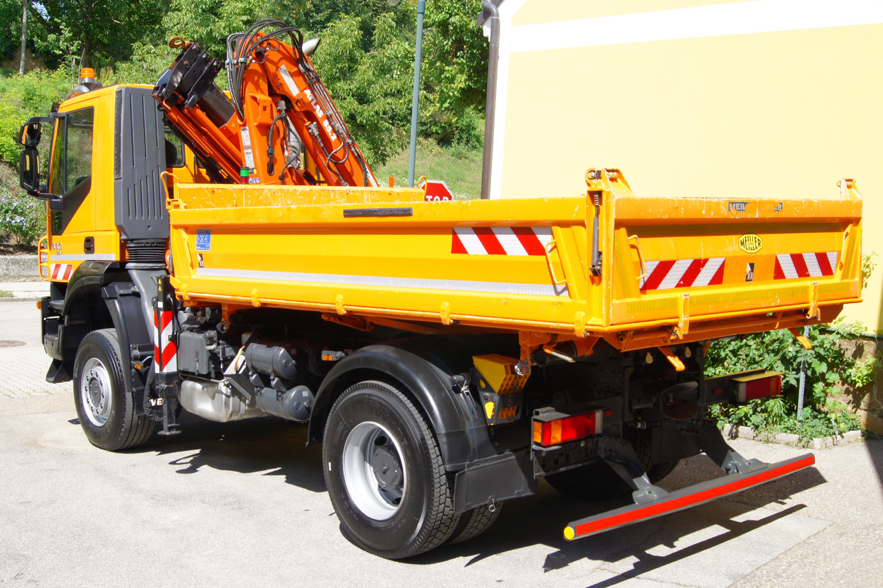 IVECO 190T33 Trakker 4x4/ATLAS 85.2/Euro5/Winterdienst/Streuer - Sunkvežimis su kranu: foto 4 IVECO 190T33 Trakker 4x4/ATLAS 85.2/Euro5/Winterdienst/Streuer - Sunkvežimis su kranu: foto 4