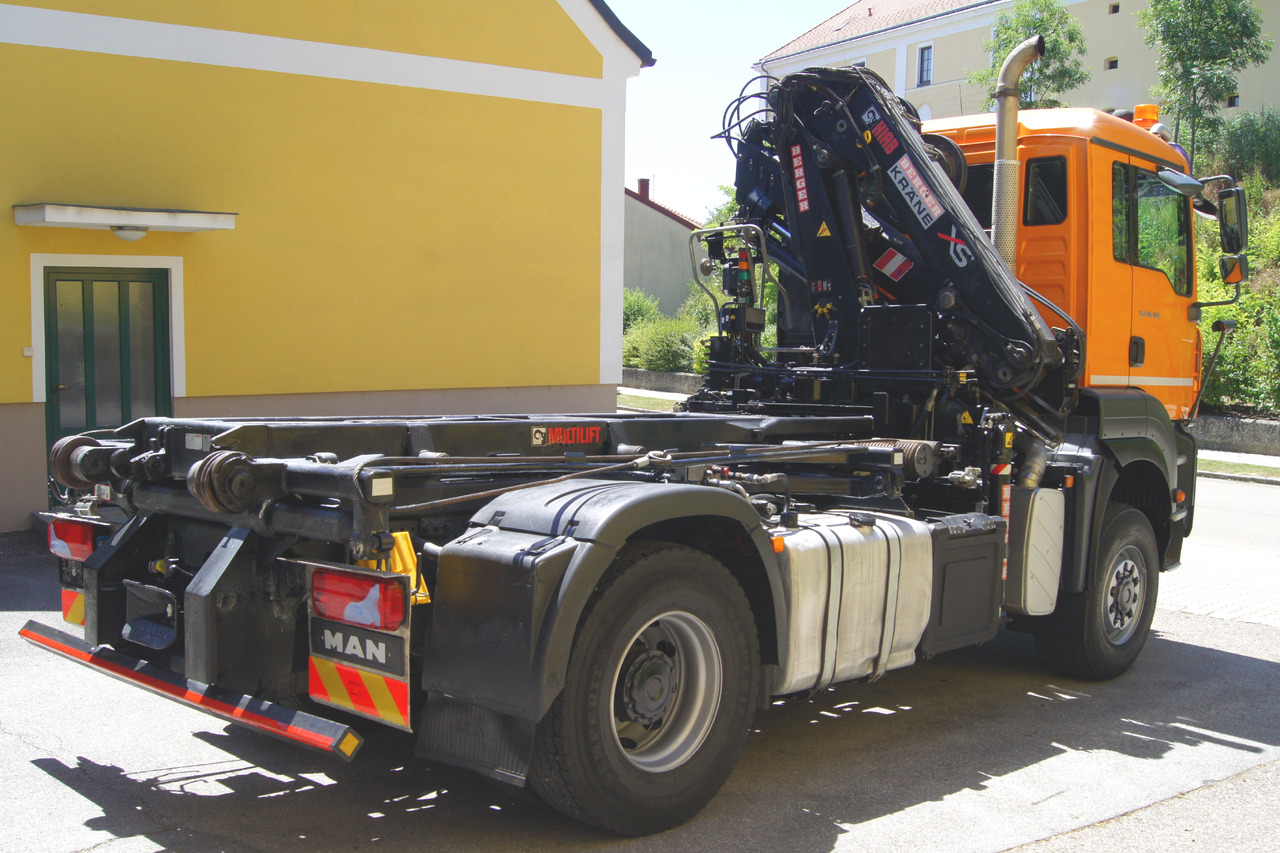 MAN TGA 18.360 BL 4x4/Euro 4/TÜV/HIAB 111/MULTILIFT/Winterdienst - Hook-lift sunkvežimis, Sunkvežimis su kranu: foto 5 MAN TGA 18.360 BL 4x4/Euro 4/TÜV/HIAB 111/MULTILIFT/Winterdienst - Hook-lift sunkvežimis, Sunkvežimis su kranu: foto 5