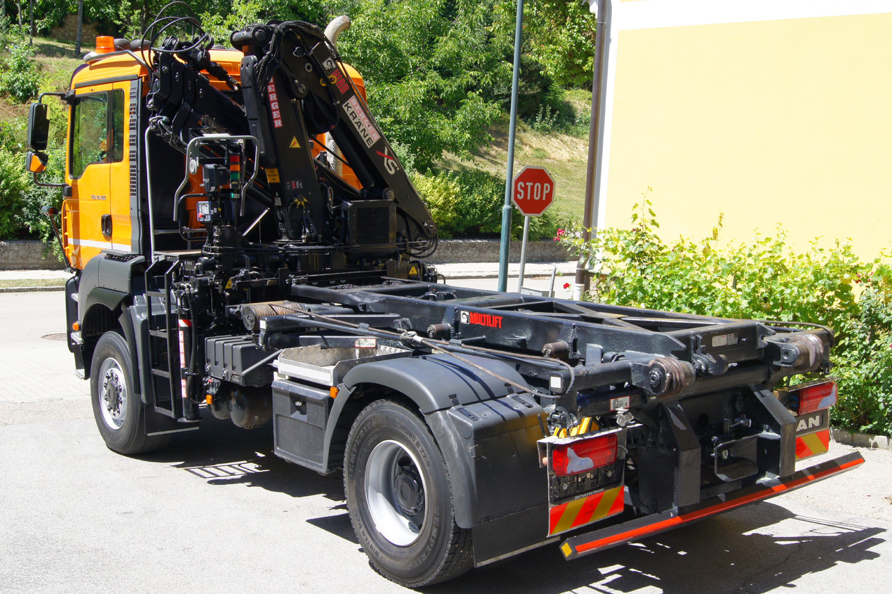 MAN TGA 18.360 BL 4x4/Euro4/TÜV/HIAB 111/MULTILIFT/Winterdienst - Sunkvežimis - kabelių sistema, Sunkvežimis su kranu: foto 4 MAN TGA 18.360 BL 4x4/Euro4/TÜV/HIAB 111/MULTILIFT/Winterdienst - Sunkvežimis - kabelių sistema, Sunkvežimis su kranu: foto 4