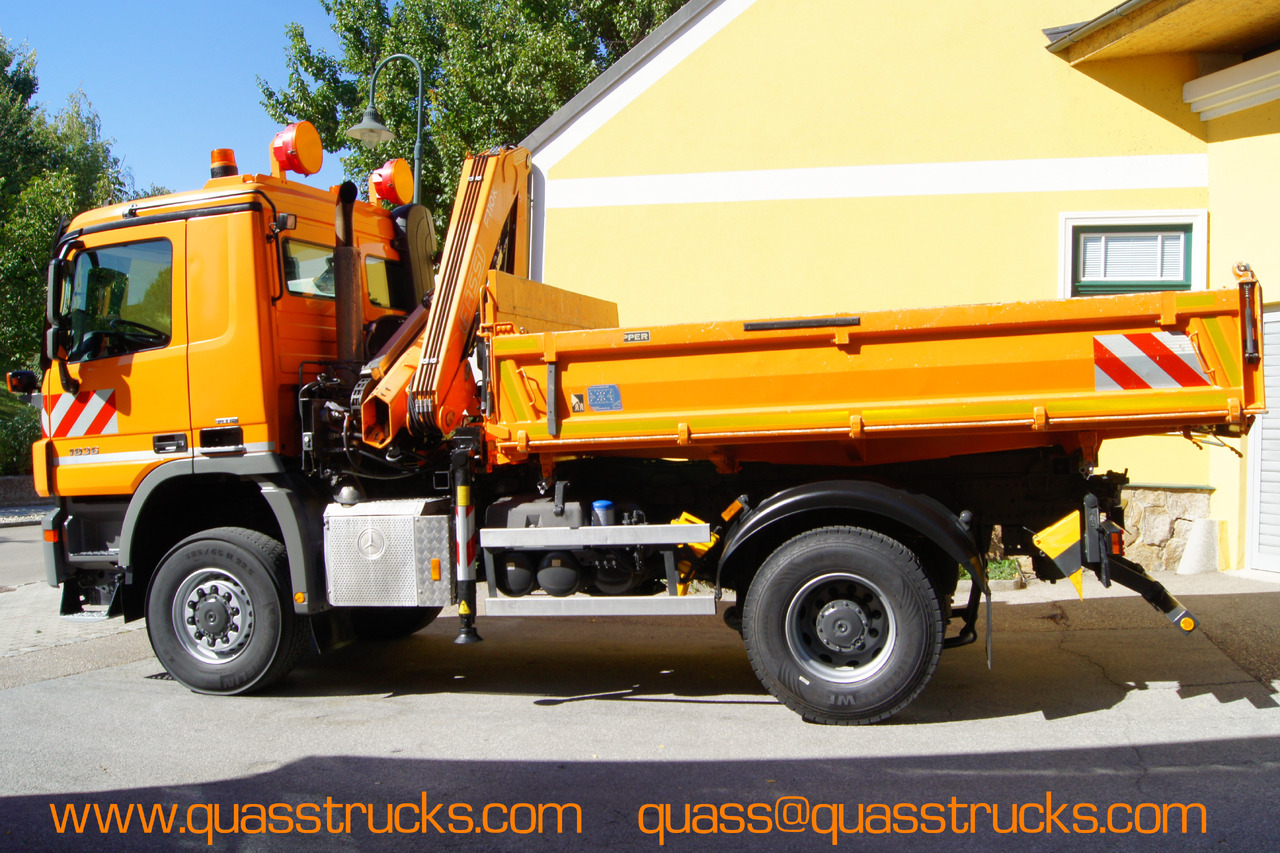 MERCEDES-BENZ ACTROS 1836 /4x4/TÜV/FASSI 110/MEILLER/Winterdienst/Wechselsystem - Sniego valymo mašina: foto 2 MERCEDES-BENZ ACTROS 1836 /4x4/TÜV/FASSI 110/MEILLER/Winterdienst/Wechselsystem - Sniego valymo mašina: foto 2