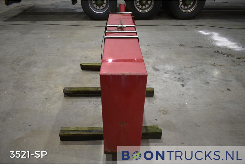 Onbekend BRANDSTOFTANK | L 30 x W 183 x H 77 cm * ca 400 L - Degalų bakas: foto 4 Onbekend BRANDSTOFTANK | L 30 x W 183 x H 77 cm * ca 400 L - Degalų bakas: foto 4