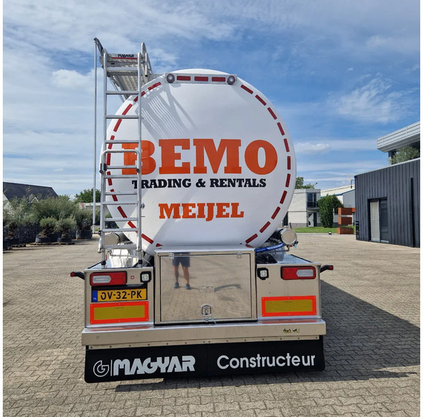 Magyar 36000 liter 1 kamer levensmiddelen tankoplegger TE HUUR / TE KOOP - Puspriekabė cisterna: foto 3 Magyar 36000 liter 1 kamer levensmiddelen tankoplegger TE HUUR / TE KOOP - Puspriekabė cisterna: foto 3