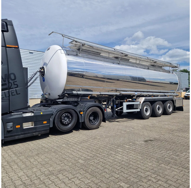 Magyar 36000 liter 1 kamer levensmiddelen tankoplegger TE HUUR / TE KOOP - Puspriekabė cisterna: foto 1 Magyar 36000 liter 1 kamer levensmiddelen tankoplegger TE HUUR / TE KOOP - Puspriekabė cisterna: foto 1