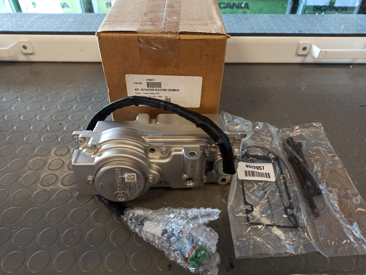 SCANIA TURBOCHARGER ACTUATOR REPAIR KIT - 2195577 - Turbina - Sunkvežimis: foto 1 SCANIA TURBOCHARGER ACTUATOR REPAIR KIT - 2195577 - Turbina - Sunkvežimis: foto 1