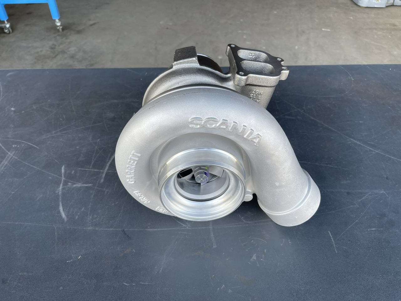 SCANIA TURBOCHARGER DC16 PDE - 2387856 - Turbina - Sunkvežimis: foto 1 SCANIA TURBOCHARGER DC16 PDE - 2387856 - Turbina - Sunkvežimis: foto 1