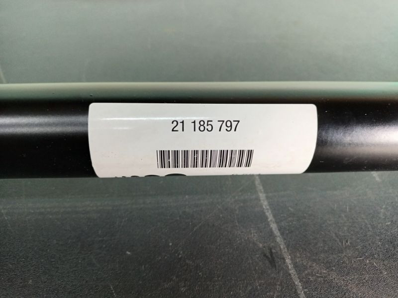 VOLVO STEERING SHAFT 21185797 - Rėmas/ Važiuoklė - Sunkvežimis: foto 2 VOLVO STEERING SHAFT 21185797 - Rėmas/ Važiuoklė - Sunkvežimis: foto 2