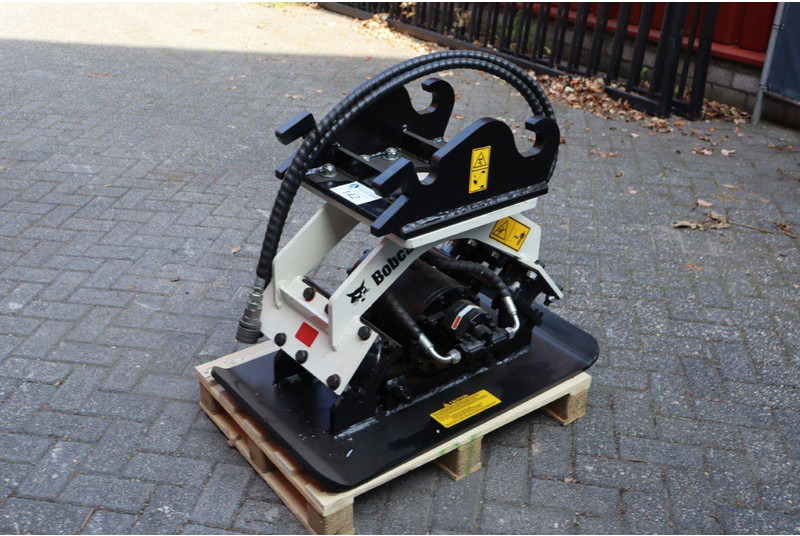 Bobcat - Tankinimo plokštė: foto 4 Bobcat - Tankinimo plokštė: foto 4