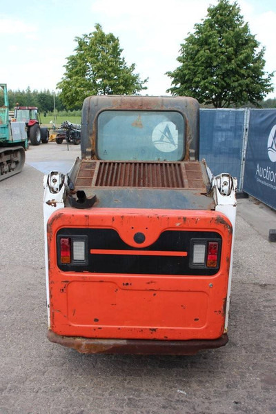 Bobcat S450 - Ratinis krautuvas: foto 4 Bobcat S450 - Ratinis krautuvas: foto 4