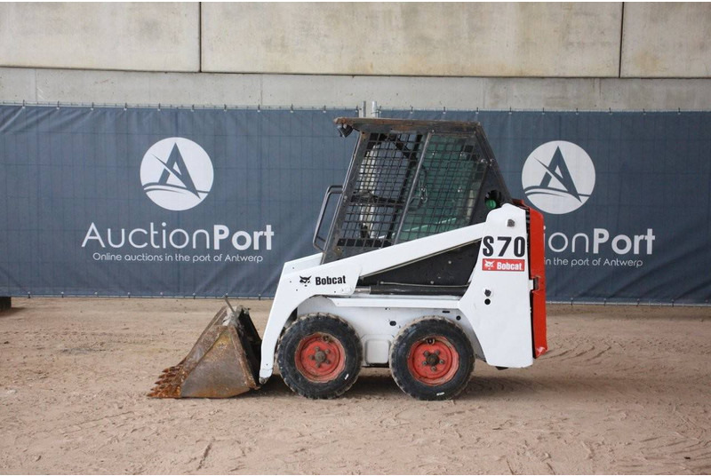 Bobcat S70 - Ratinis krautuvas: foto 2 Bobcat S70 - Ratinis krautuvas: foto 2
