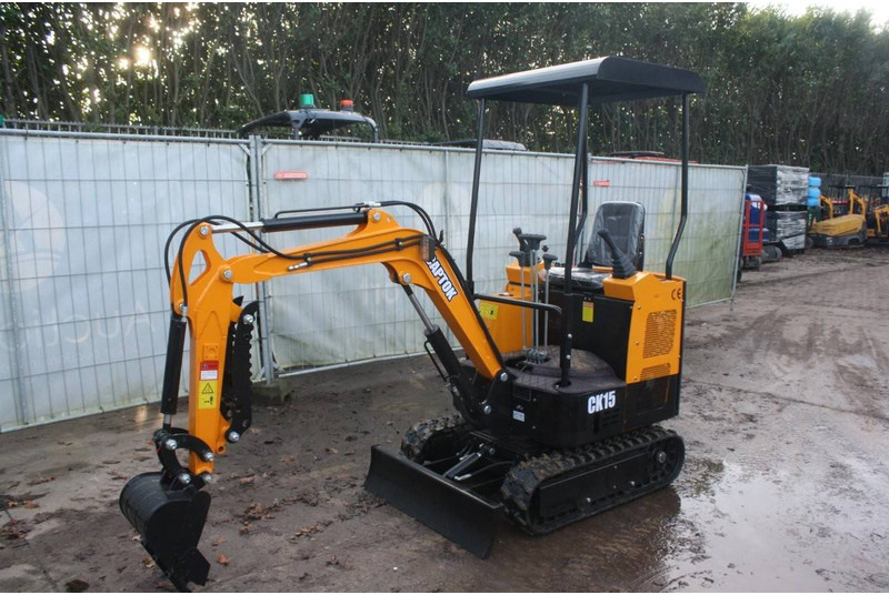 Captok 15 - Mini ekskavatorius: foto 2 Captok 15 - Mini ekskavatorius: foto 2