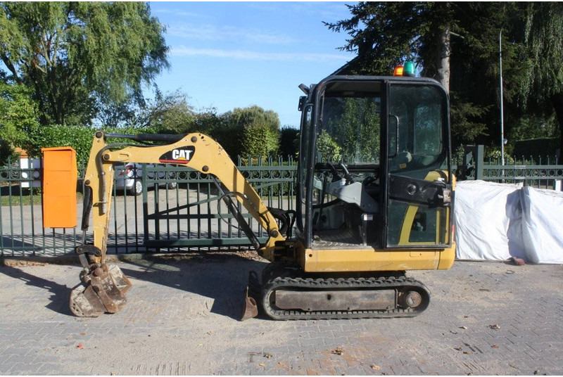 Caterpillar 301.6C - Mini ekskavatorius: foto 1 Caterpillar 301.6C - Mini ekskavatorius: foto 1