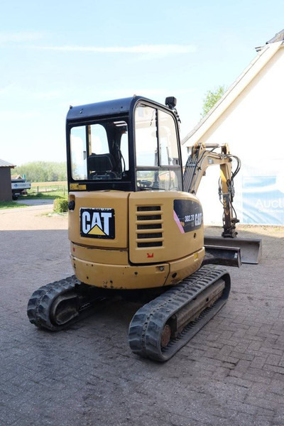 Caterpillar 302.7D - Vikšrinis ekskavatorius: foto 5 Caterpillar 302.7D - Vikšrinis ekskavatorius: foto 5