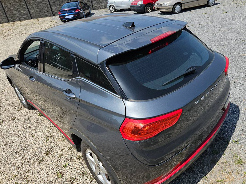 DFSK Fengon 500 - Sedanas: foto 2 DFSK Fengon 500 - Sedanas: foto 2