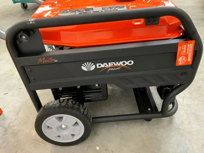 Daewoo GDAX9250E-3 - Elektrinis generatorius: foto 4 Daewoo GDAX9250E-3 - Elektrinis generatorius: foto 4