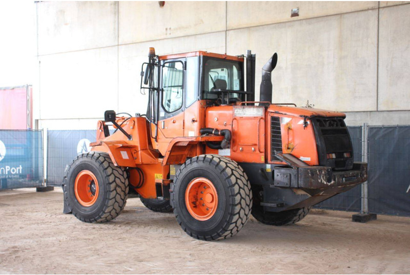 Doosan DL250 - Ratinis krautuvas: foto 3 Doosan DL250 - Ratinis krautuvas: foto 3