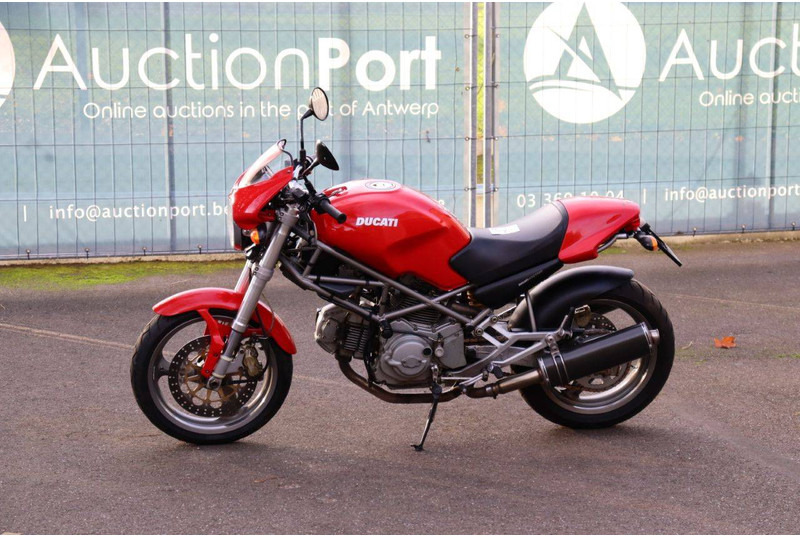 Ducati Monster 600 - Motociklas: foto 1 Ducati Monster 600 - Motociklas: foto 1