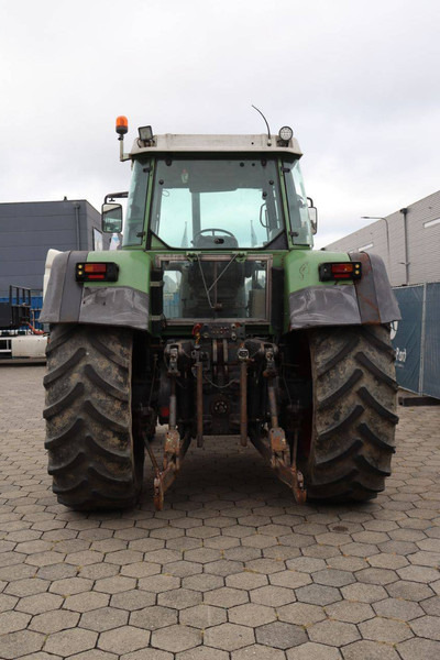 Fendt Favorit 824 - Traktorius: foto 5 Fendt Favorit 824 - Traktorius: foto 5