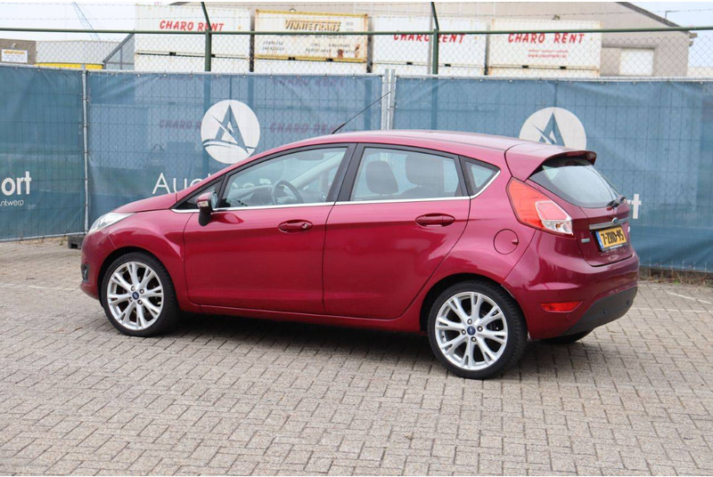 Ford Fiesta - Sedanas: foto 3 Ford Fiesta - Sedanas: foto 3