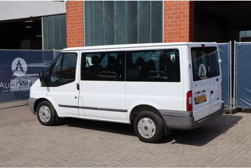 Ford Tourneo - Krovininis mikroautobusas: foto 4 Ford Tourneo - Krovininis mikroautobusas: foto 4