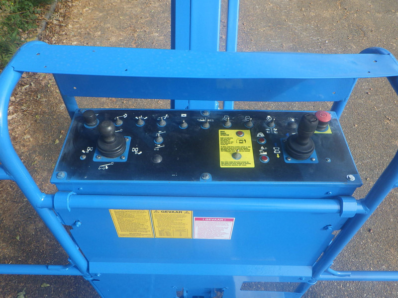 Genie S-45 - Teleskopinis keltuvas: foto 5 Genie S-45 - Teleskopinis keltuvas: foto 5