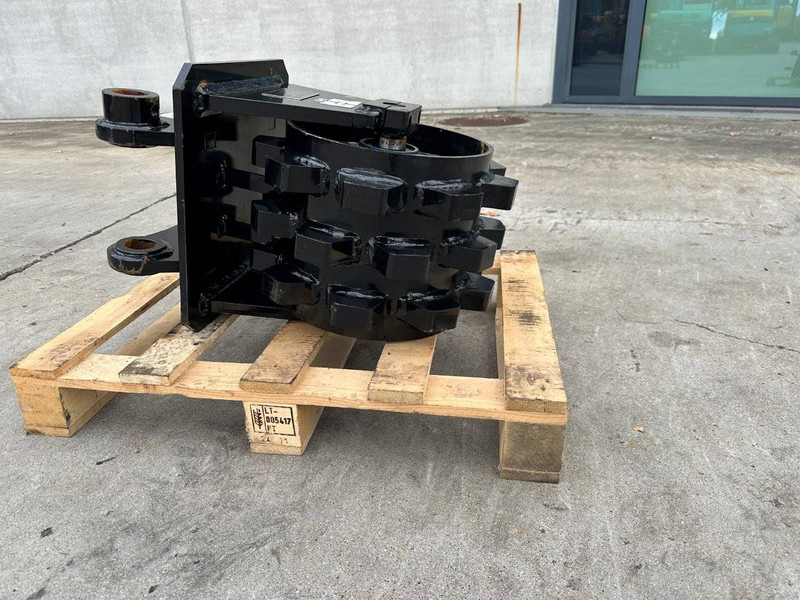 Giyi 305 - Akumuliatorius: foto 1 Giyi 305 - Akumuliatorius: foto 1