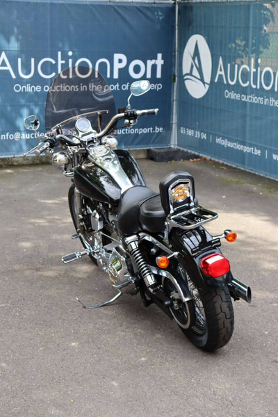 Harley-Davidson Dyna Super Glide Custom - Motociklas: foto 4 Harley-Davidson Dyna Super Glide Custom - Motociklas: foto 4
