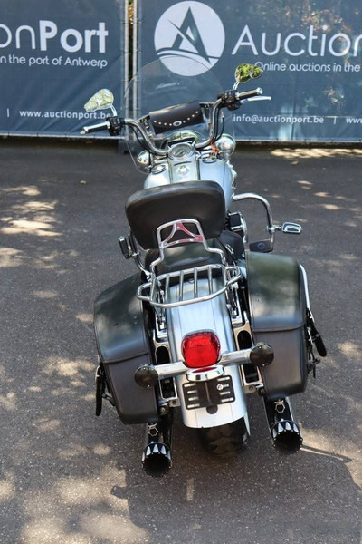 Harley-Davidson Road King Classic - Motociklas: foto 5 Harley-Davidson Road King Classic - Motociklas: foto 5