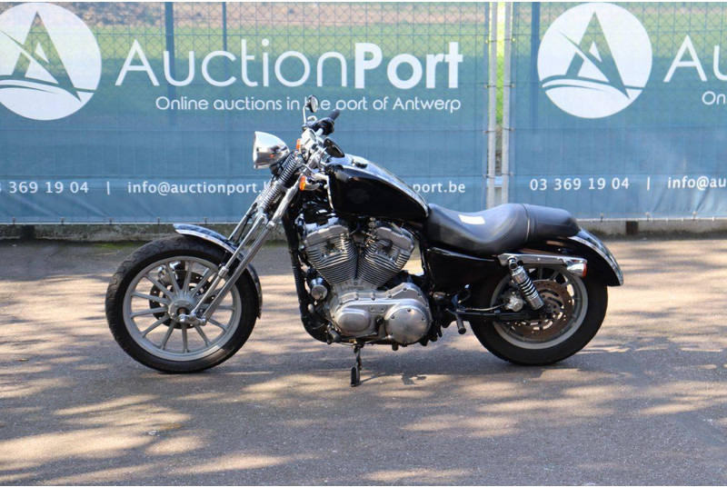 Harley-Davidson Sportster 883 Springer - Motociklas: foto 1 Harley-Davidson Sportster 883 Springer - Motociklas: foto 1