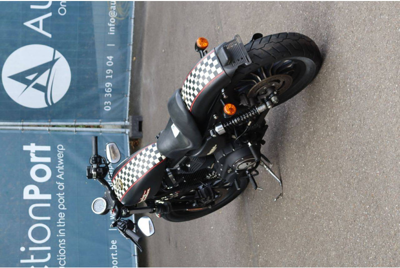 Harley-Davidson Sportster 883N Iron - Motociklas: foto 4 Harley-Davidson Sportster 883N Iron - Motociklas: foto 4