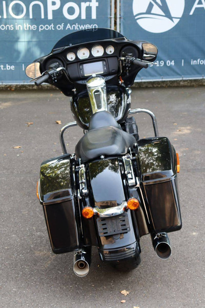 Harley-Davidson Street Glide - Motociklas: foto 5 Harley-Davidson Street Glide - Motociklas: foto 5