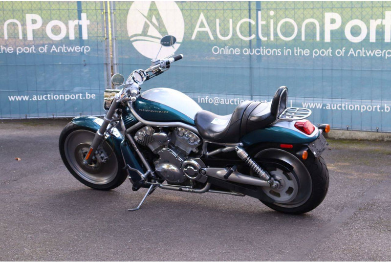 Harley-Davidson V-ROD VRSC - Motociklas: foto 3 Harley-Davidson V-ROD VRSC - Motociklas: foto 3
