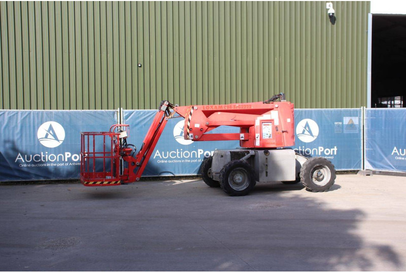 Haulotte HA120PX - Alkūninis keltuvas: foto 1 Haulotte HA120PX - Alkūninis keltuvas: foto 1