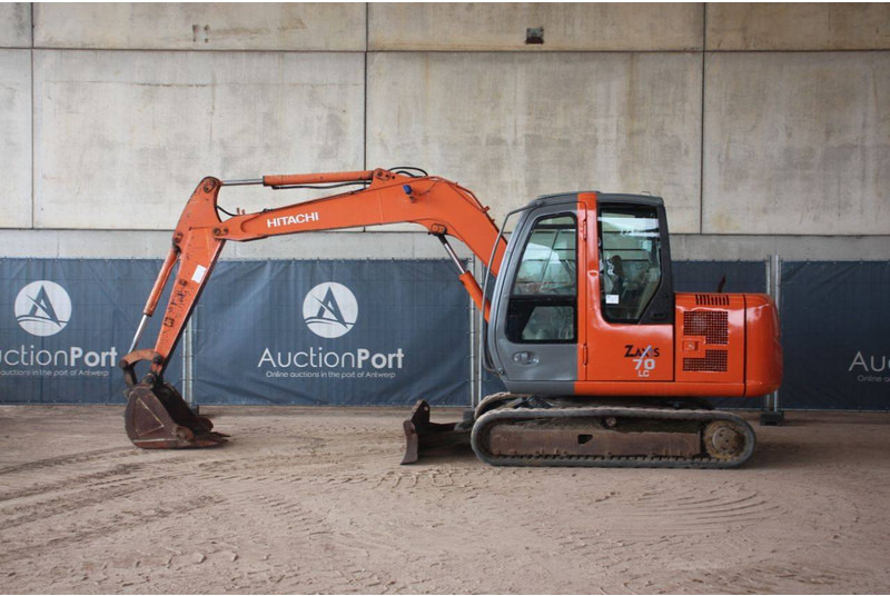 Hitachi Zaxis 70LC - Vikšrinis ekskavatorius: foto 2 Hitachi Zaxis 70LC - Vikšrinis ekskavatorius: foto 2