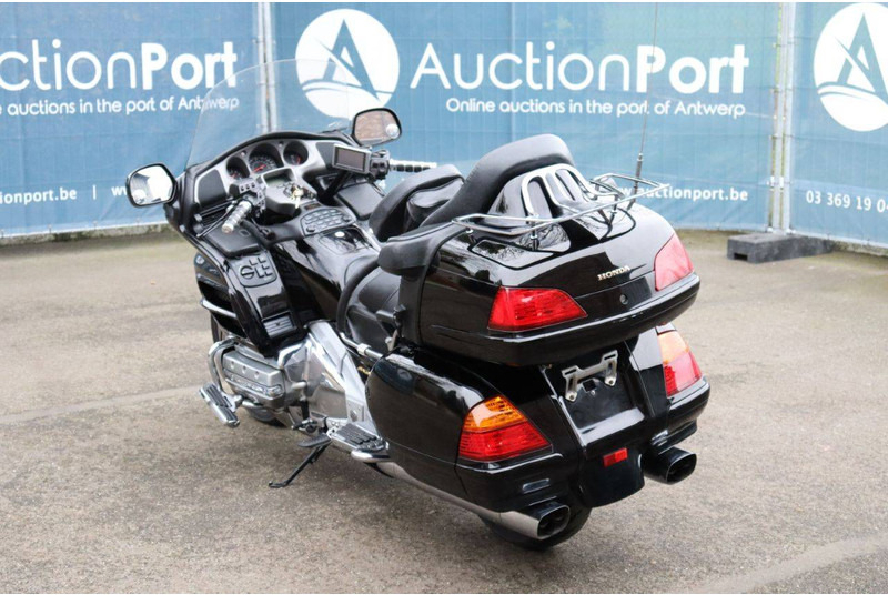 Honda GL1800 - Motociklas: foto 4 Honda GL1800 - Motociklas: foto 4