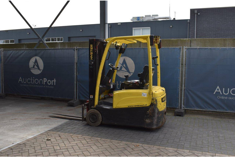 Hyster J1.6XNT - Elektrinis krautuvas: foto 3 Hyster J1.6XNT - Elektrinis krautuvas: foto 3